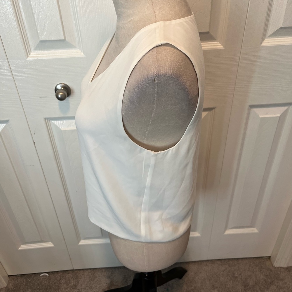 Babaton from Aritizia size S Elegant White Sleeveless Top - Picture 8 of 15